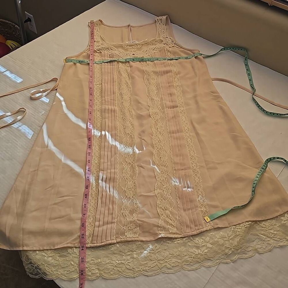 Blu Pepper Romantic Pullover Shift Style Dress Si… - image 6